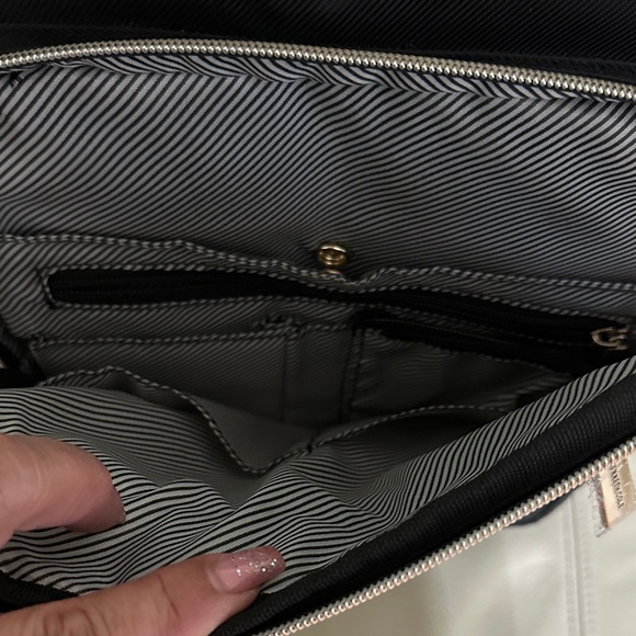 Kenneth Cole Backpack - Picture 4 of 8